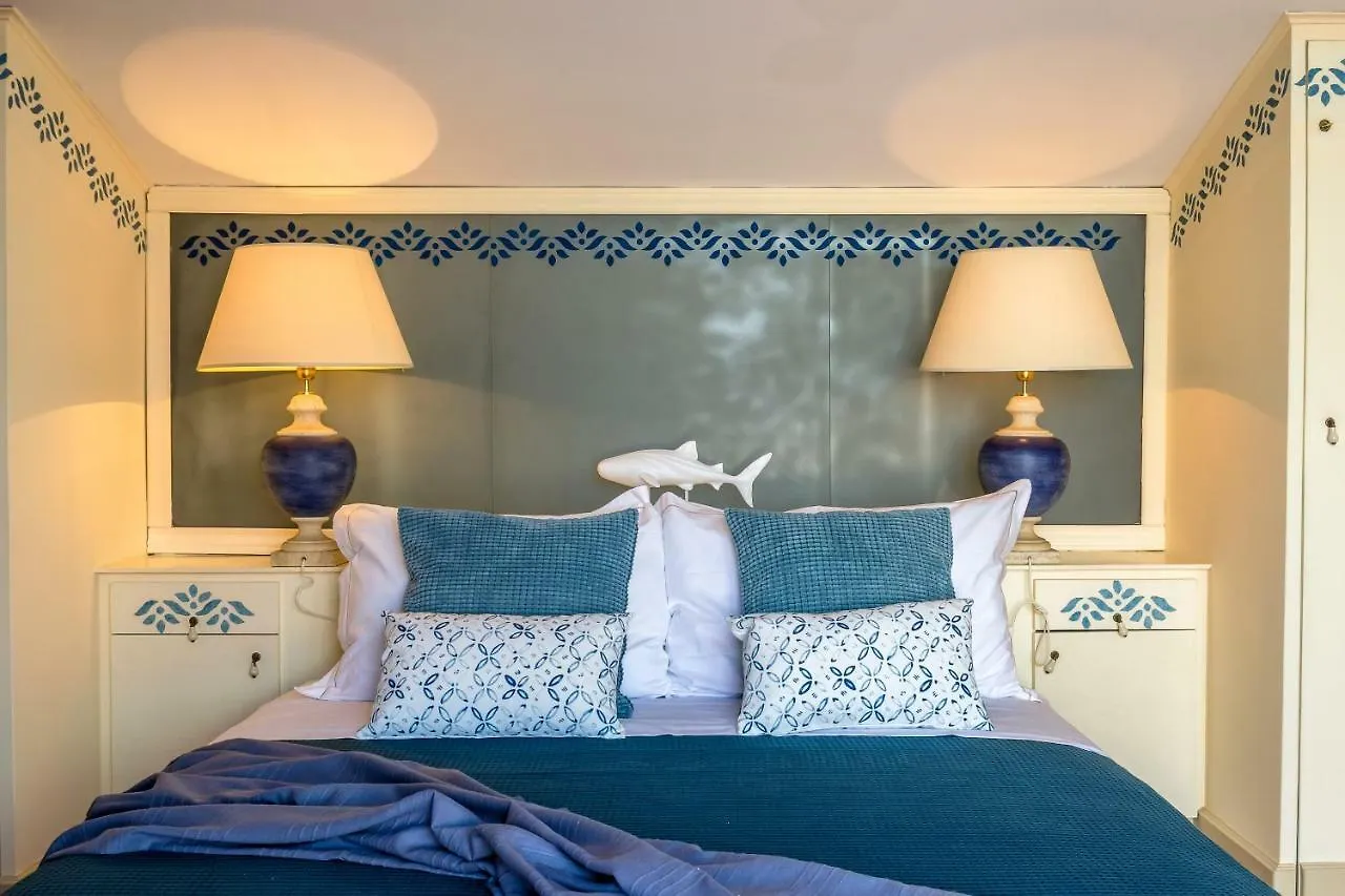 Les Suites - Apartments Riposto