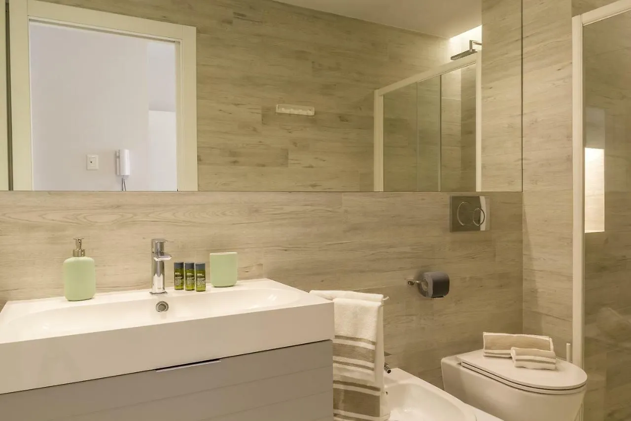 Les Suites - Apartments Riposto